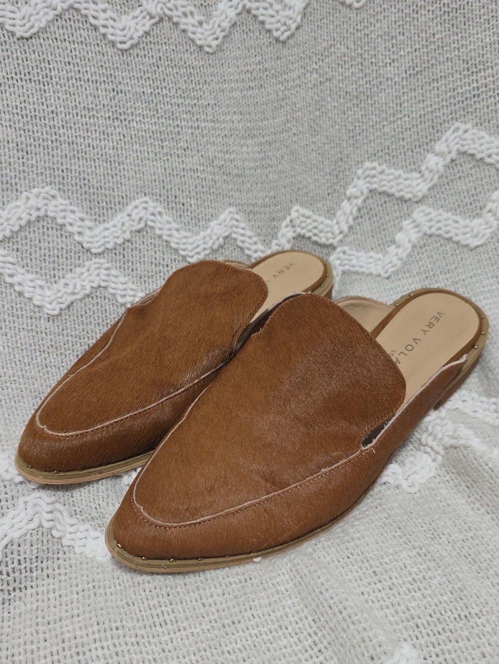 Very Volatile Brown Hair-On Slip-On Mules